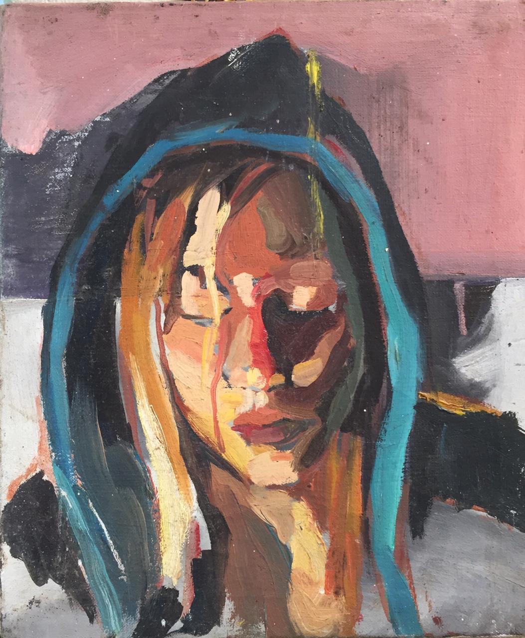 Mujer Con Capucha